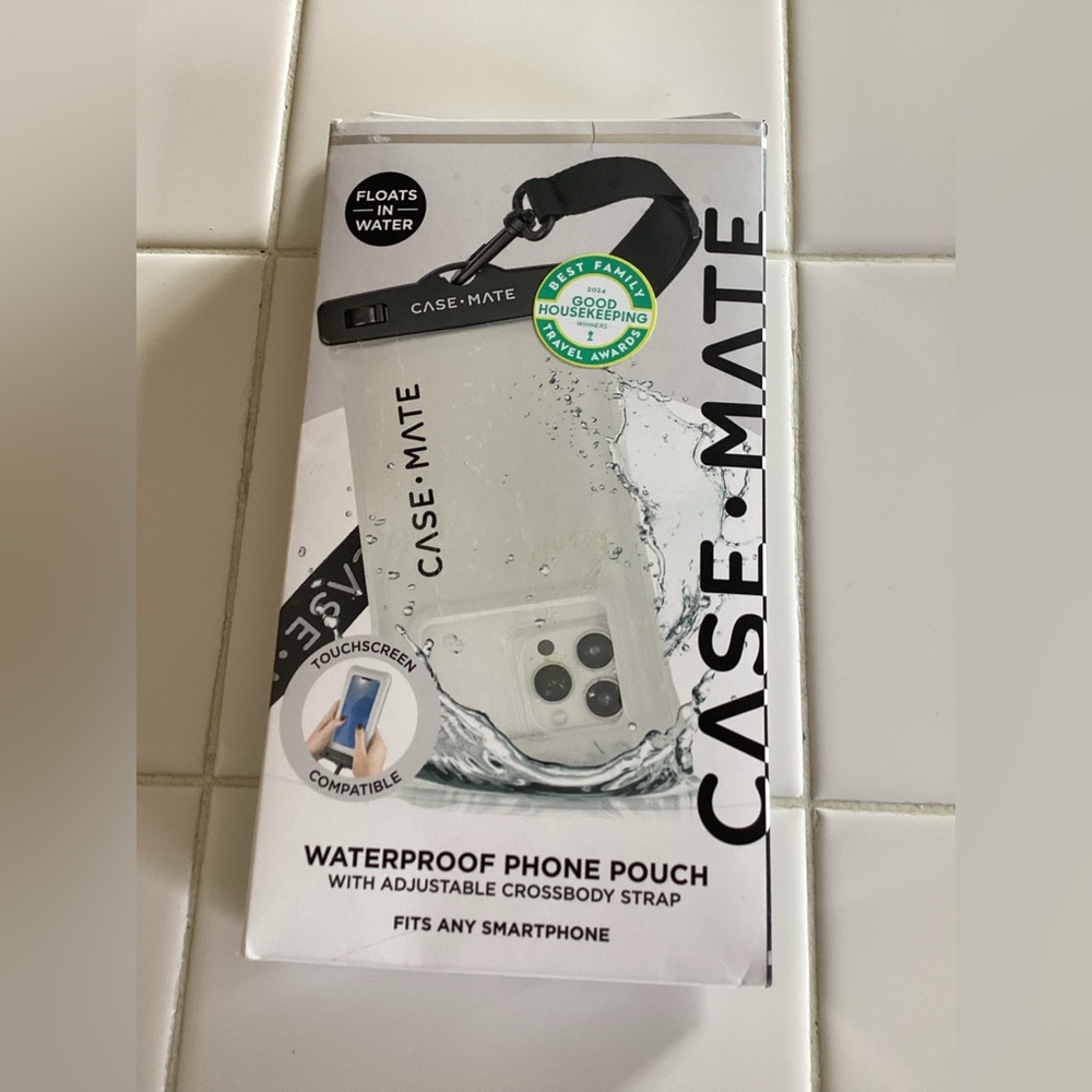 Case Mate Waterproof Floating Phone Pouch Touchscreen Compatible - Picture 2 of 7